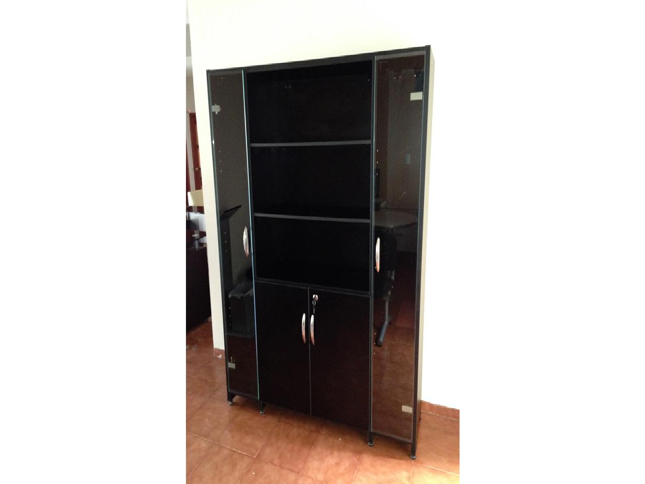 librero-h180-140-x-40-cm-con-2-puertas-abatibles-con-cristal-6-mm-h180-cm